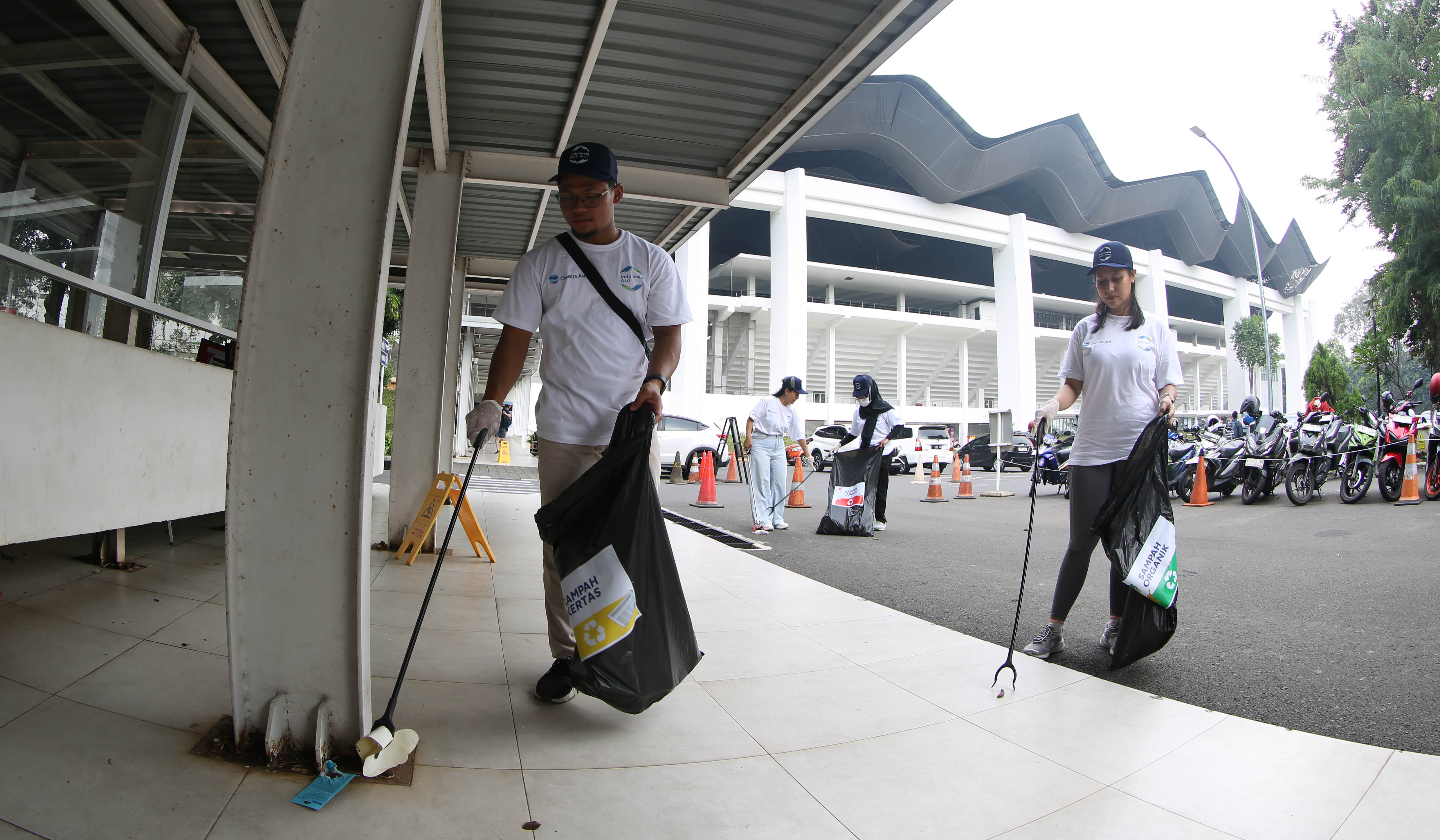 Aksi operasi semut di Indonesia Short Course Emerging Series 2026. (Agus Priatna/SinPo.id)