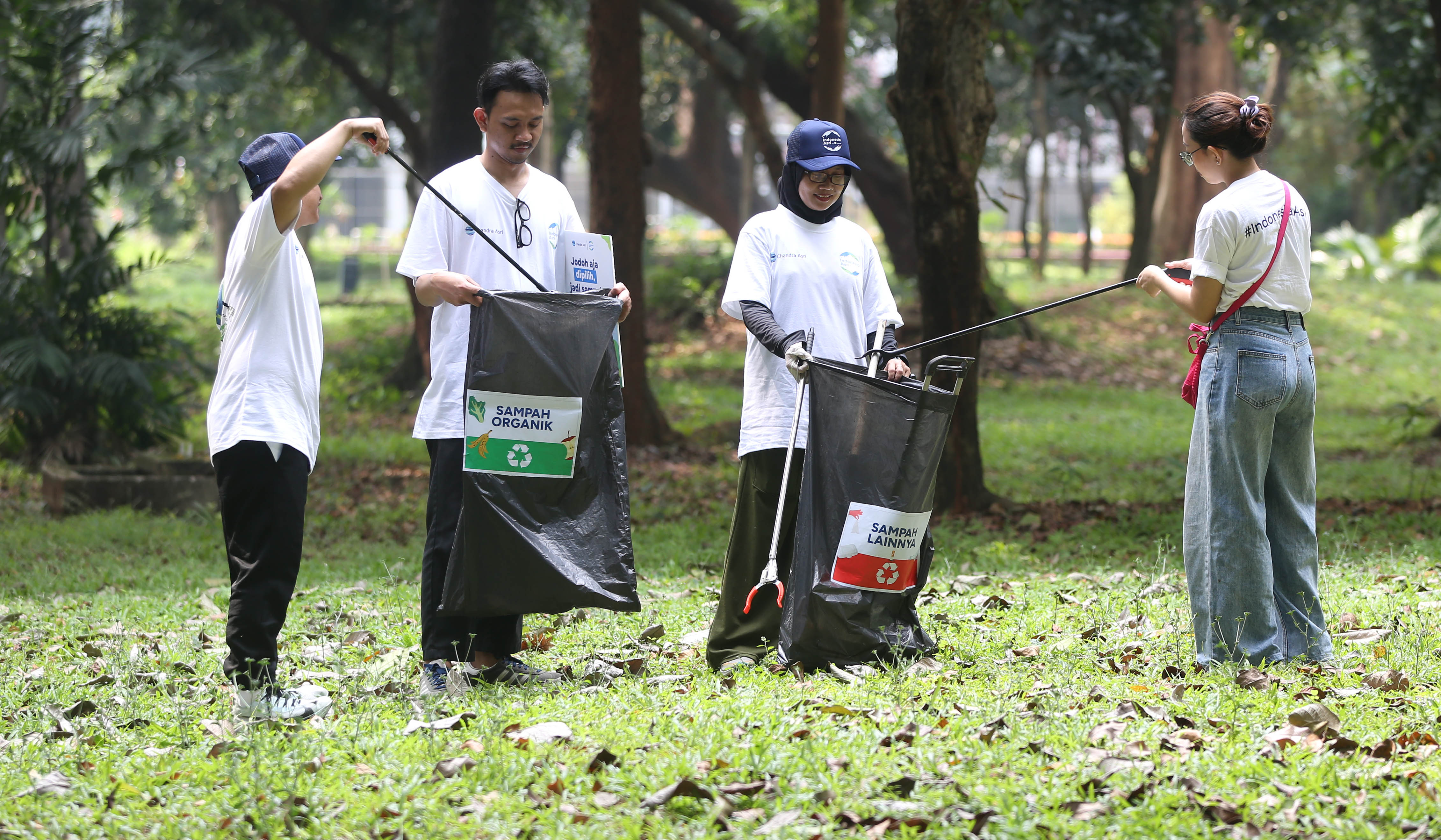 Aksi operasi semut di Indonesia Short Course Emerging Series 2026. (Agus Priatna/SinPo.id)