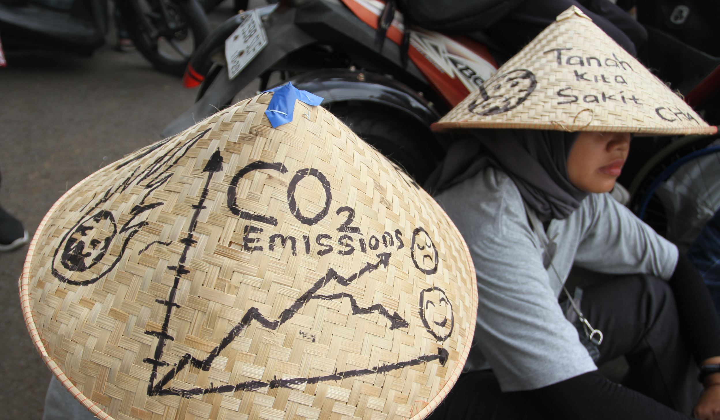 Aksi peduli iklim di Jakarta. (Agus Priatna/SinPo.id)