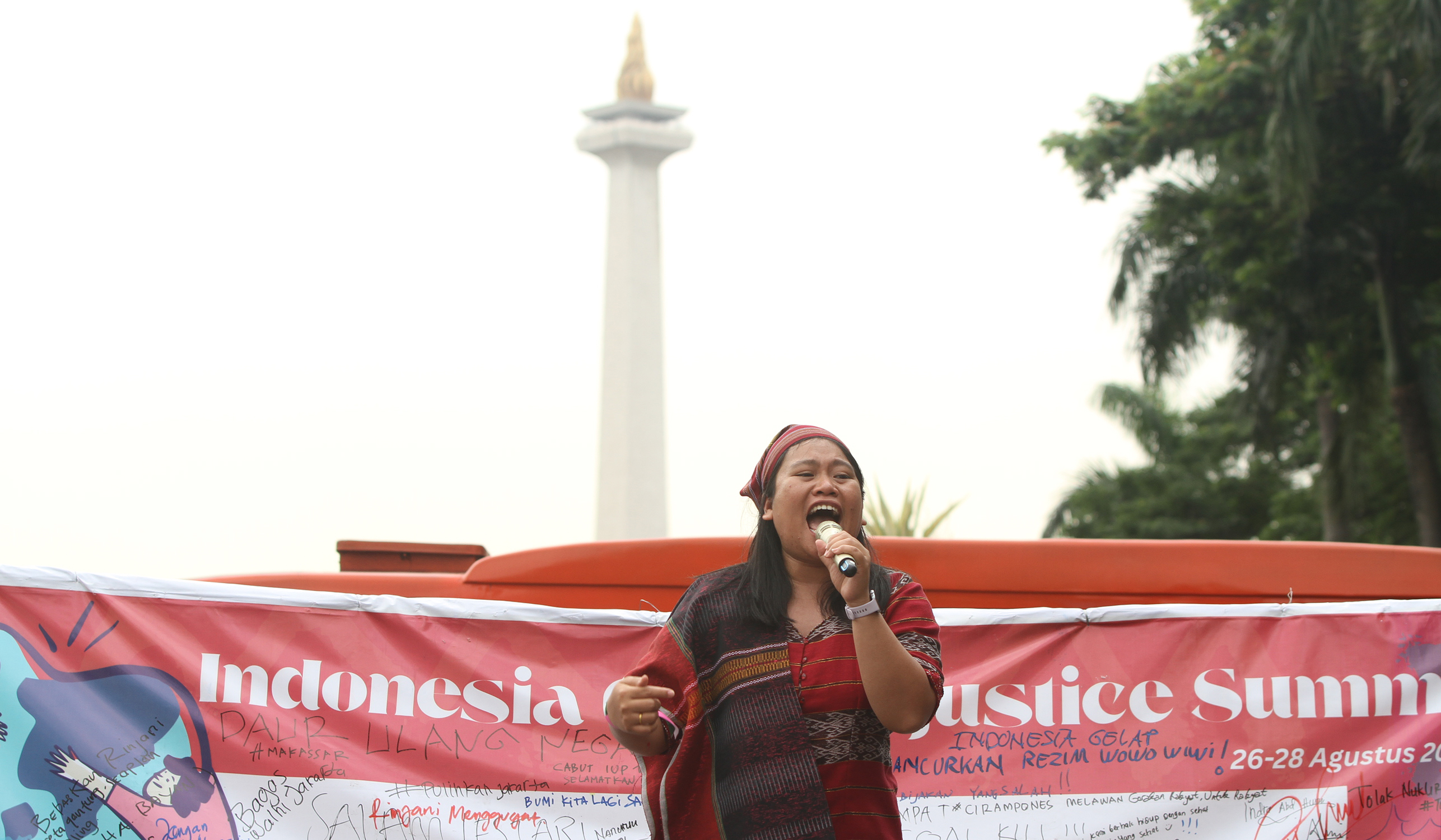 Aksi peduli iklim di Jakarta. (Agus Priatna/SinPo.id)