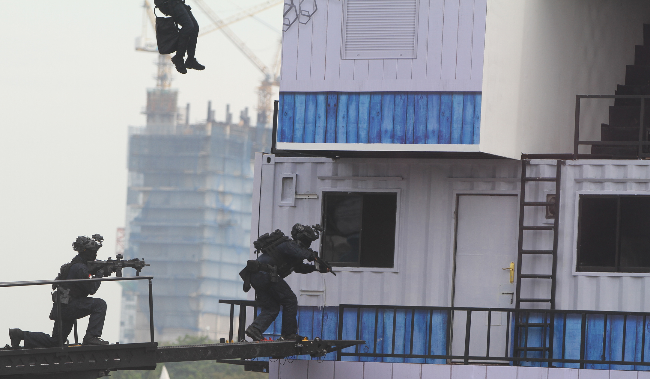 Gladi bersih HUT TNI. (Agus Priatna/SinPo.id)