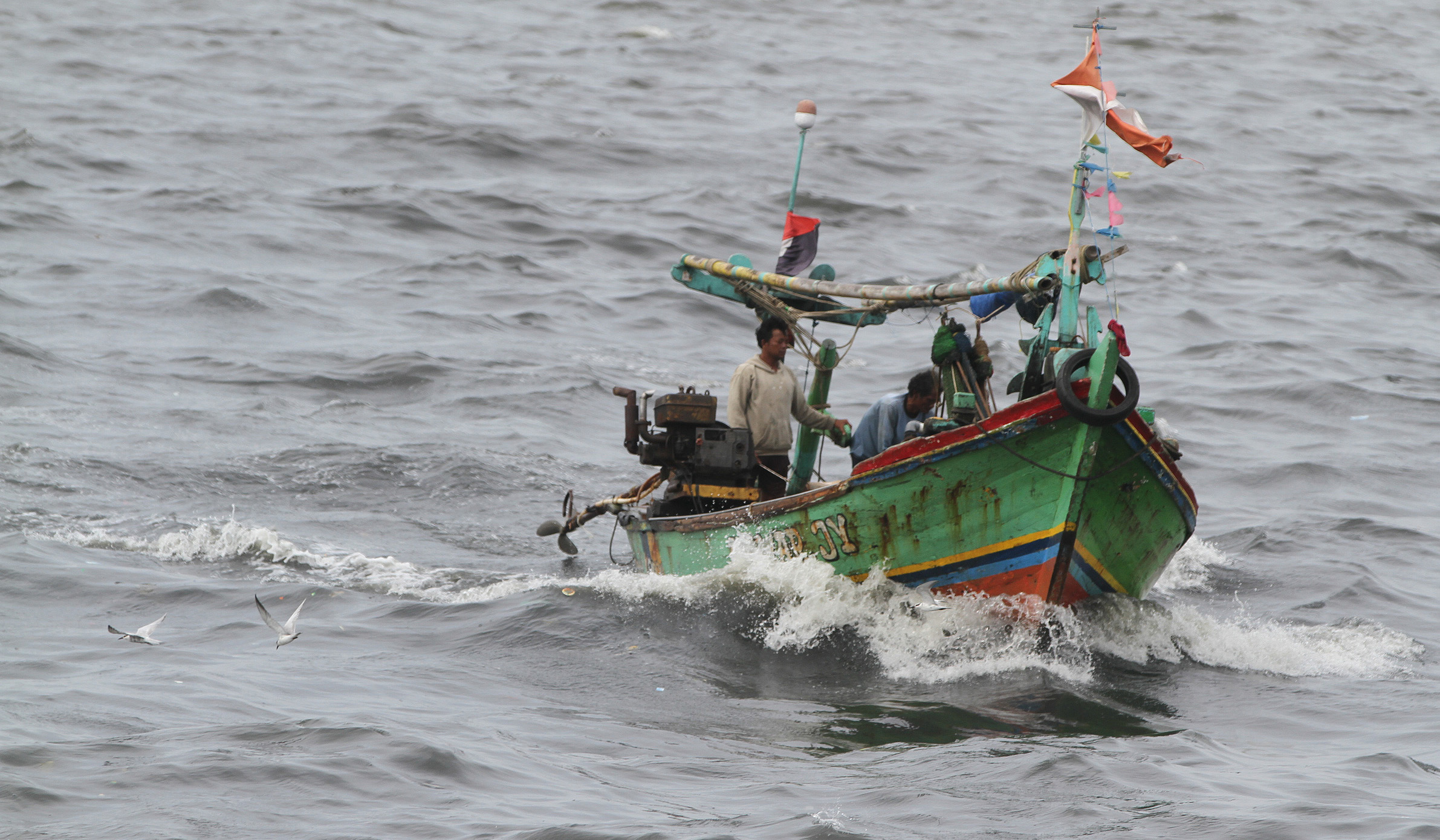 Tanggul laut dikawasan Kalibaru, Jakarta. (Agus Priatna/SinPo.id)