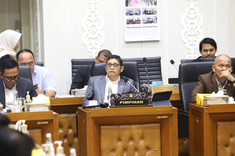 Baleg DPR gelar Rapat Pleno membahas penyusunan RUU tentang Perubaha Ketiga atas UU Nomor 4 Tahun 2009 tentang Mineral dan Batubara (Ashar/SinPo.id)