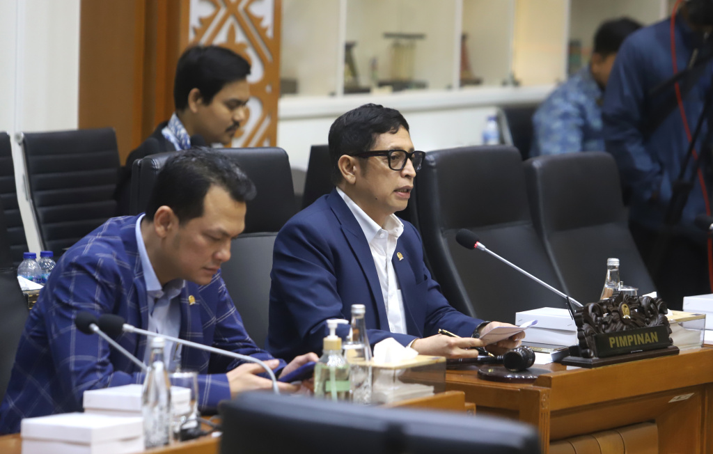 Baleg DPR gelar rapat membahas RUU Prioritas (Ashar/SinPo.id)