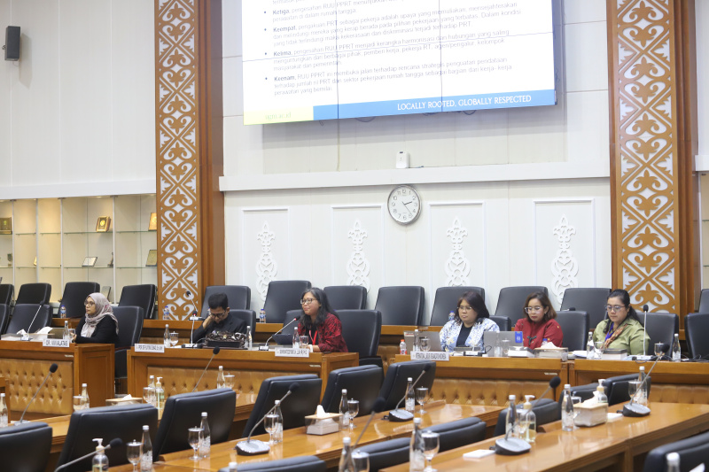 Baleg DPR menggelar RDPU dengan ILO membahas RUU PPRT (Ashar/SinPo.id)