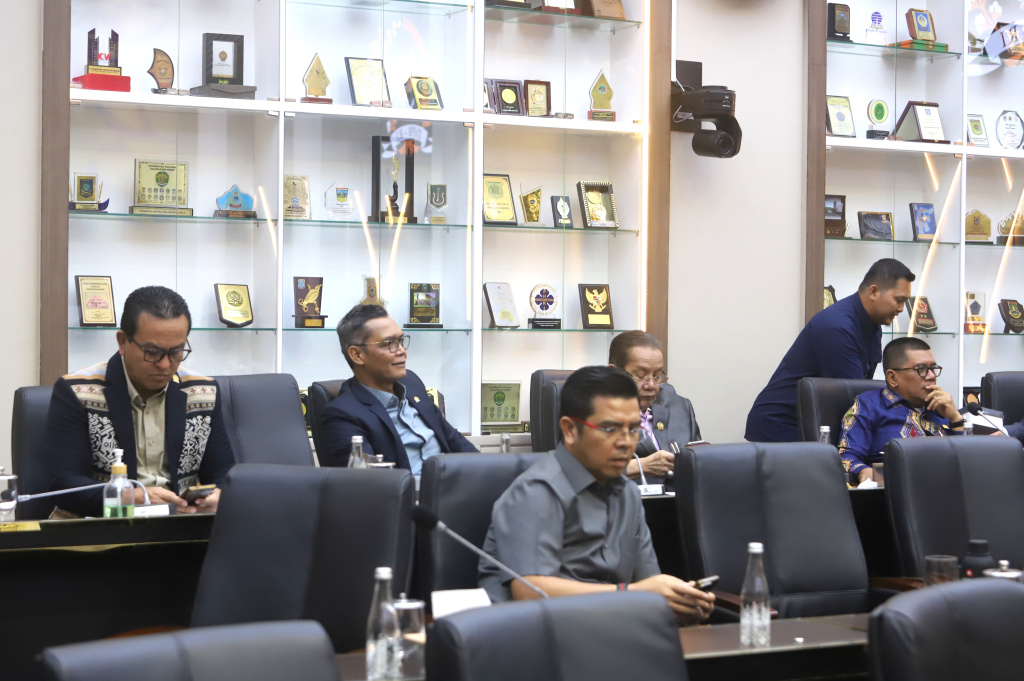 Baleg DPR menyetujui hasil penyusunan RUU tentang Pemerintahan Aceh (Ashar/SinPo.id)