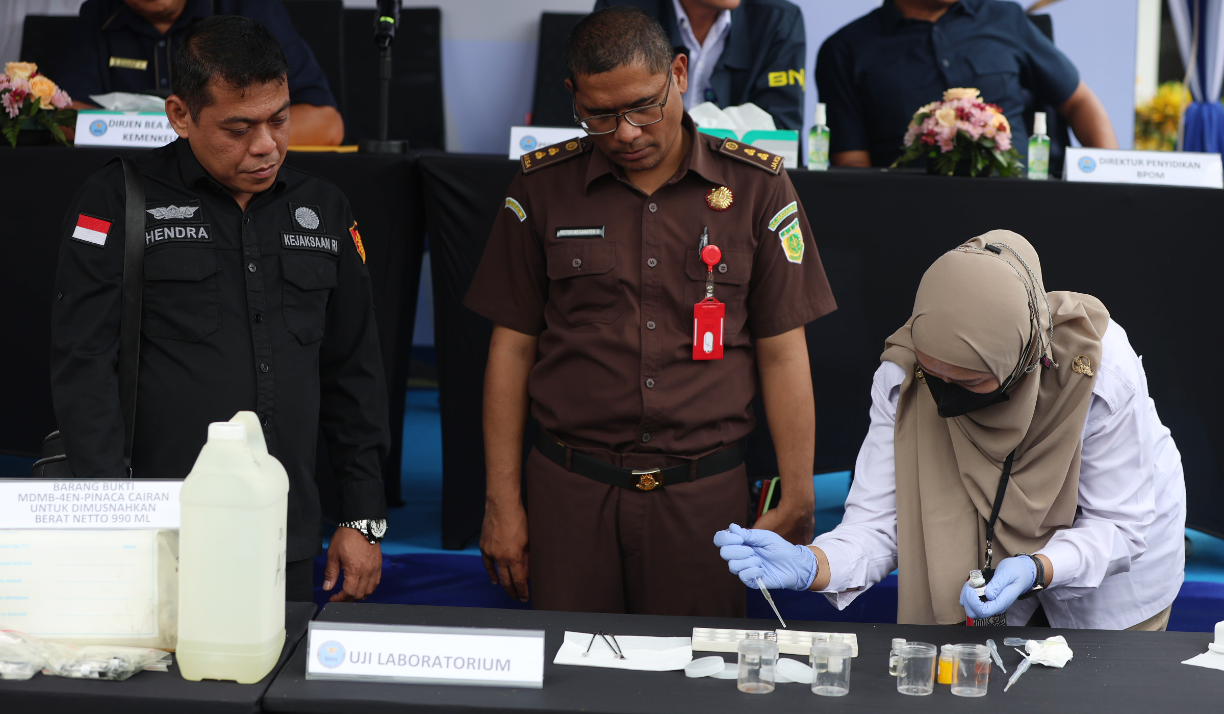 Pemusnahan barang bukti narkotika. (Agus Priatna/SinPo.id)