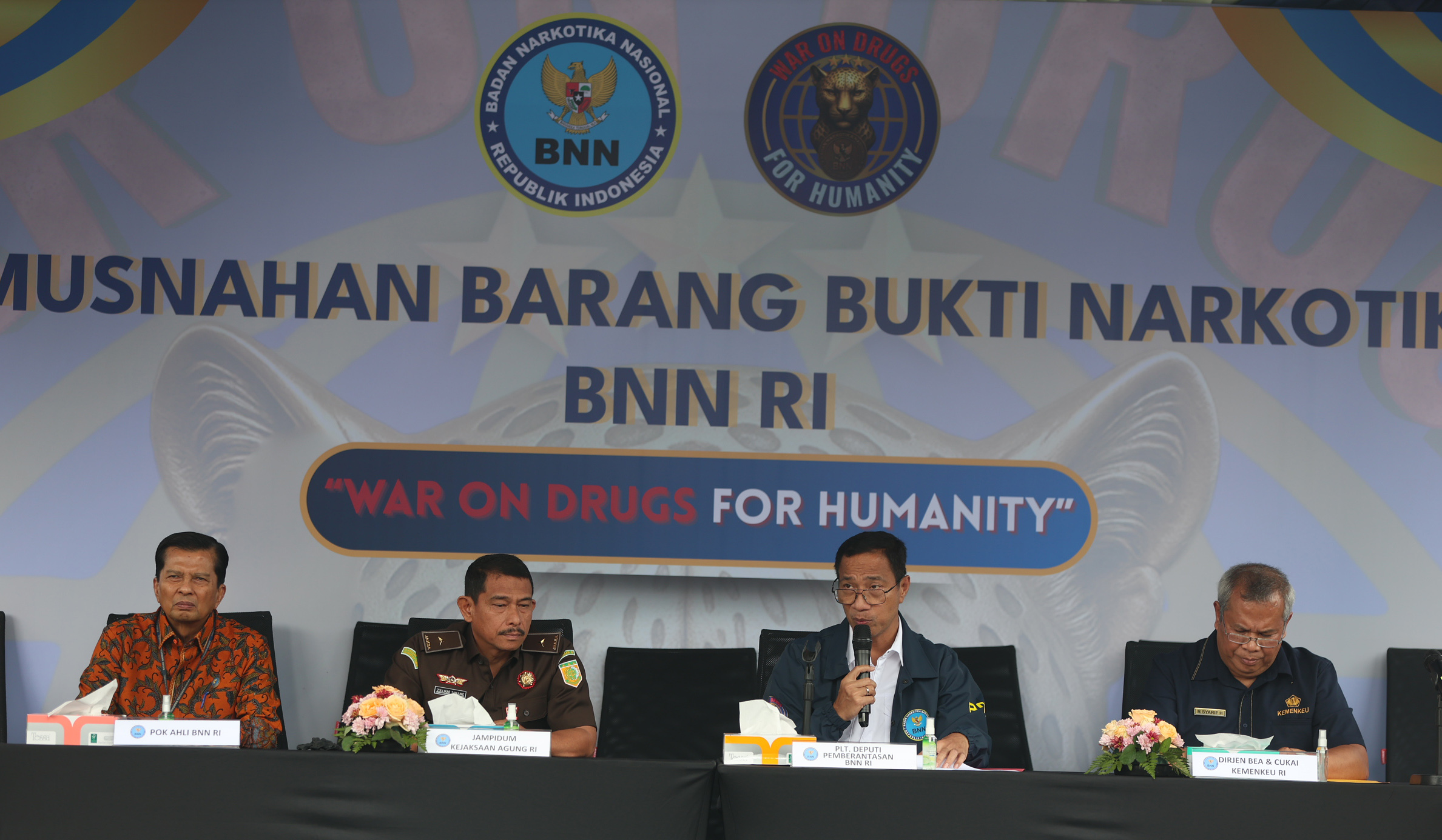 Pemusnahan barang bukti narkotika. (Agus Priatna/SinPo.id)