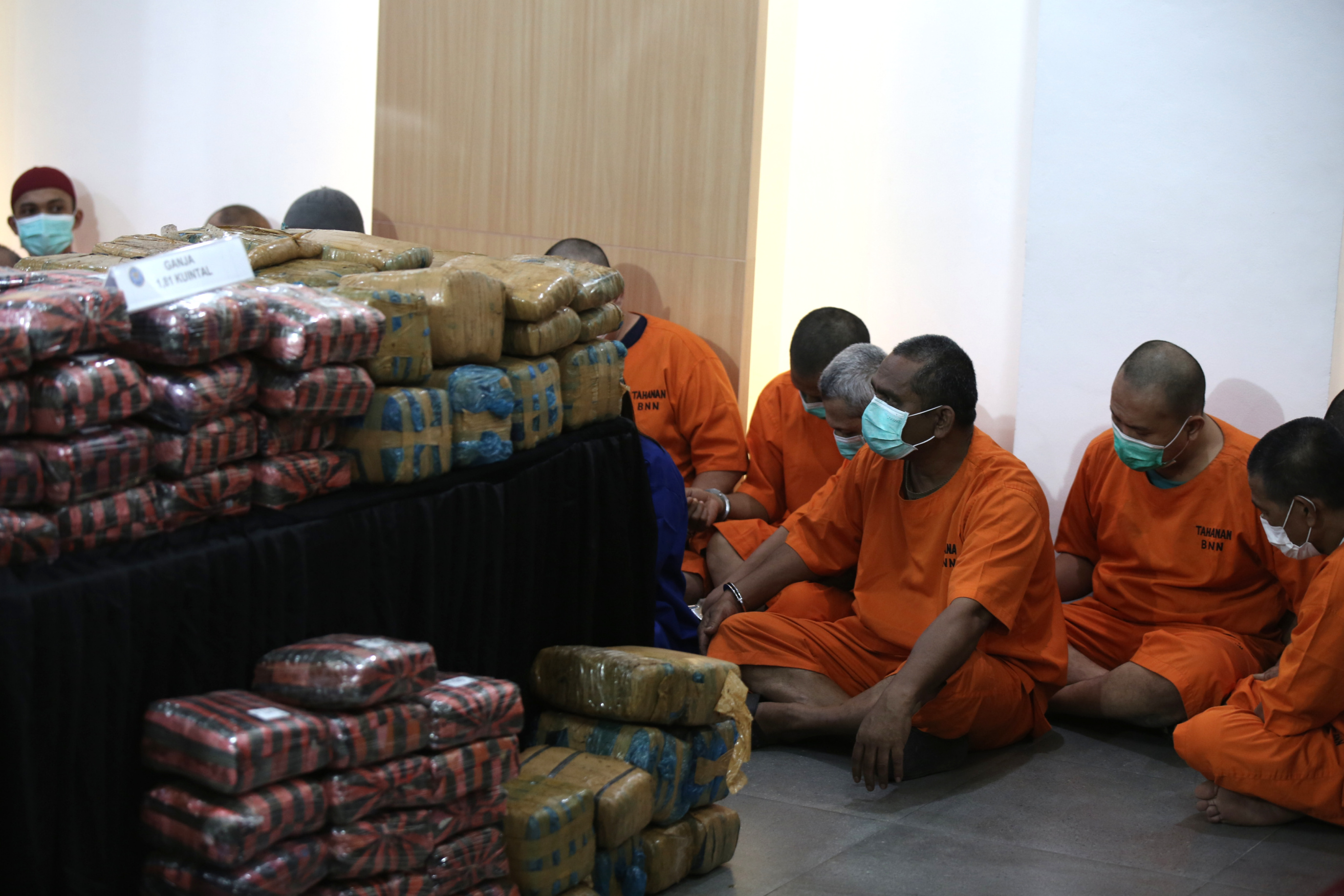 BNN Rilis 3 kuintal narkotika ( Ashar/SinPo.id)