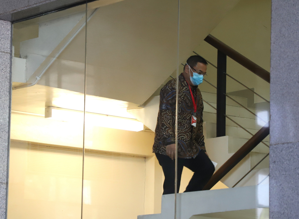 Bupati Pati Sudewo penuhi panggilan KPK sebagai saksi terkait kasus proyek jalur kereta api di DJKA (Ashar/SinPo.id)