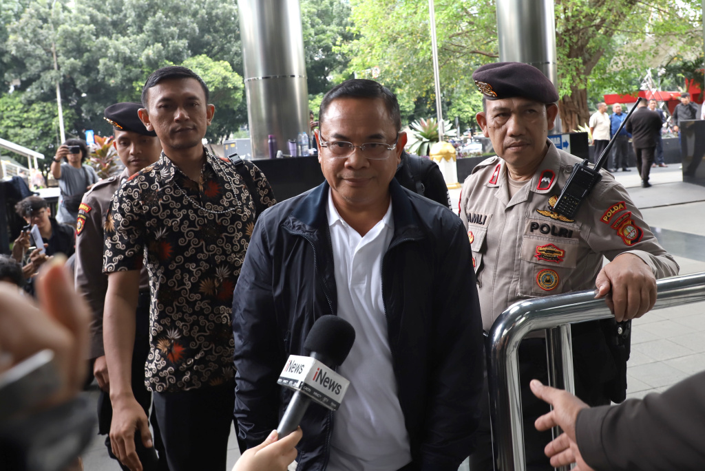 Bupati Pati Sudewo terjaring OTT KPK terkait kasus dugaan suap jual beli jabatan (Ashar/SinPo.id)