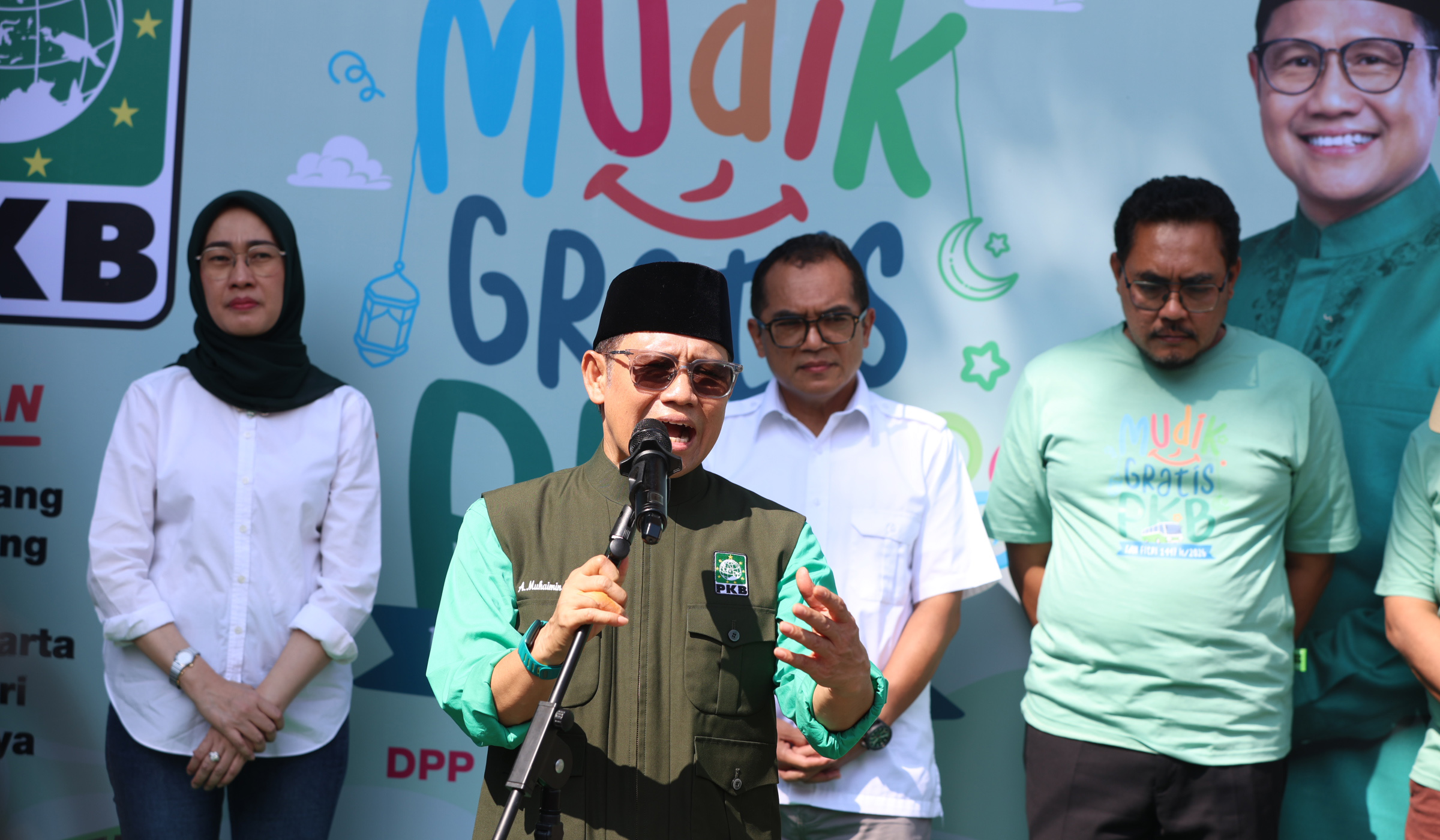 Mudik gratis PKB. (Agus Priatna/SinPo.id)