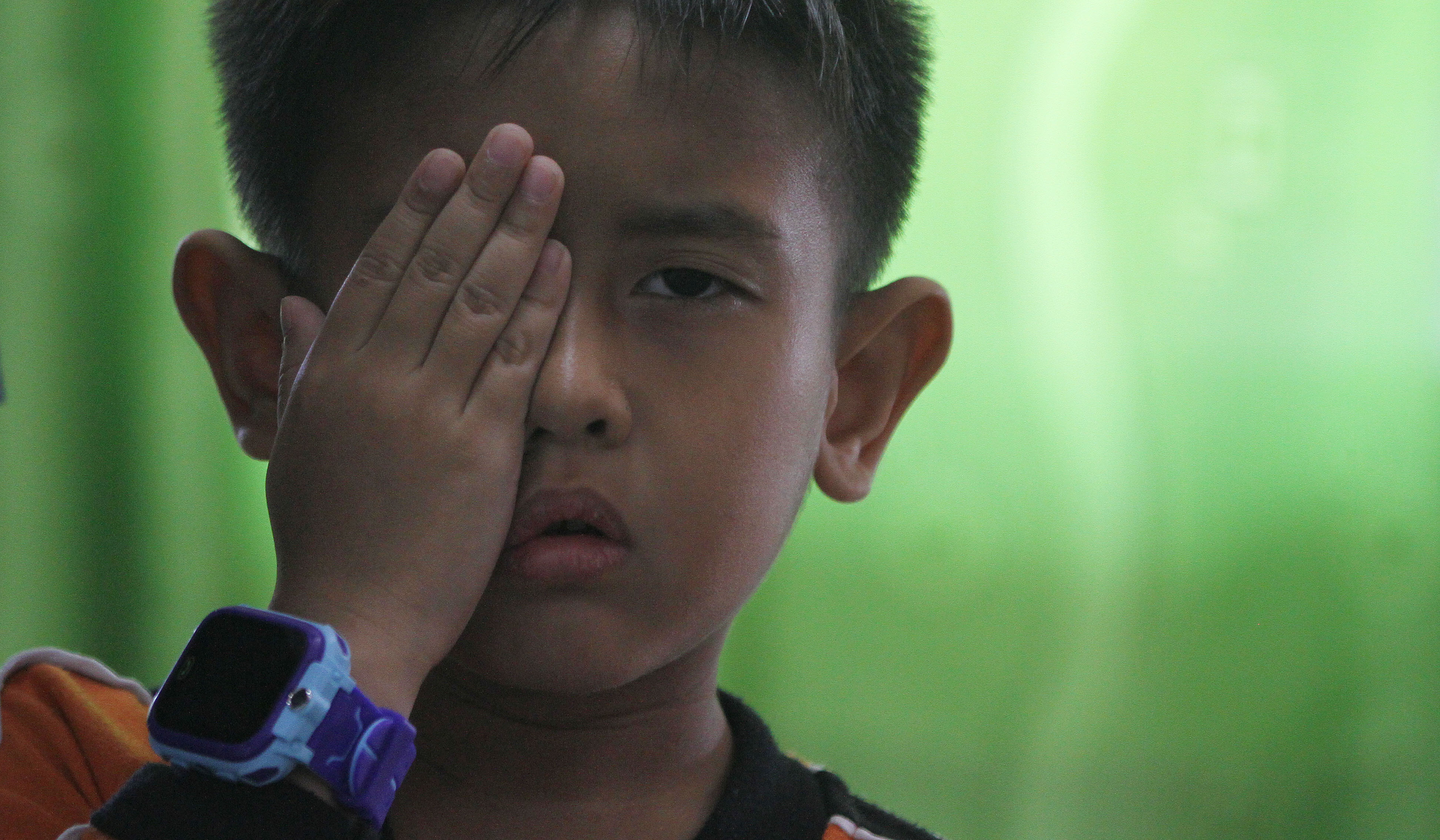 Siswa mengikuti Cek Kesehatan Gratis. (Agus Priatna/SinPo.id)