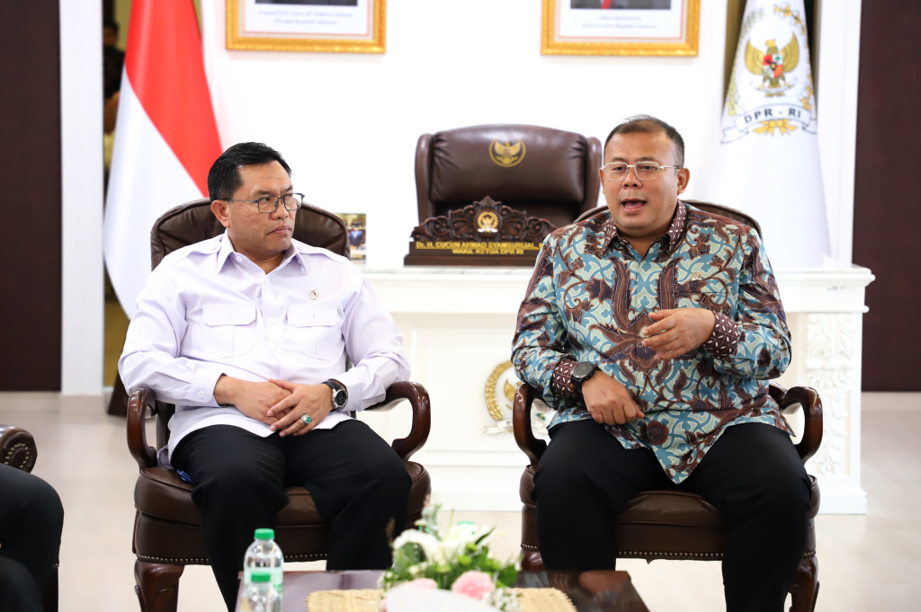 Wakil Ketua DPR RI Cucun Sjamsurijal mengklarifikasi terkait ahli gizi (Ashar/SinPo.id)