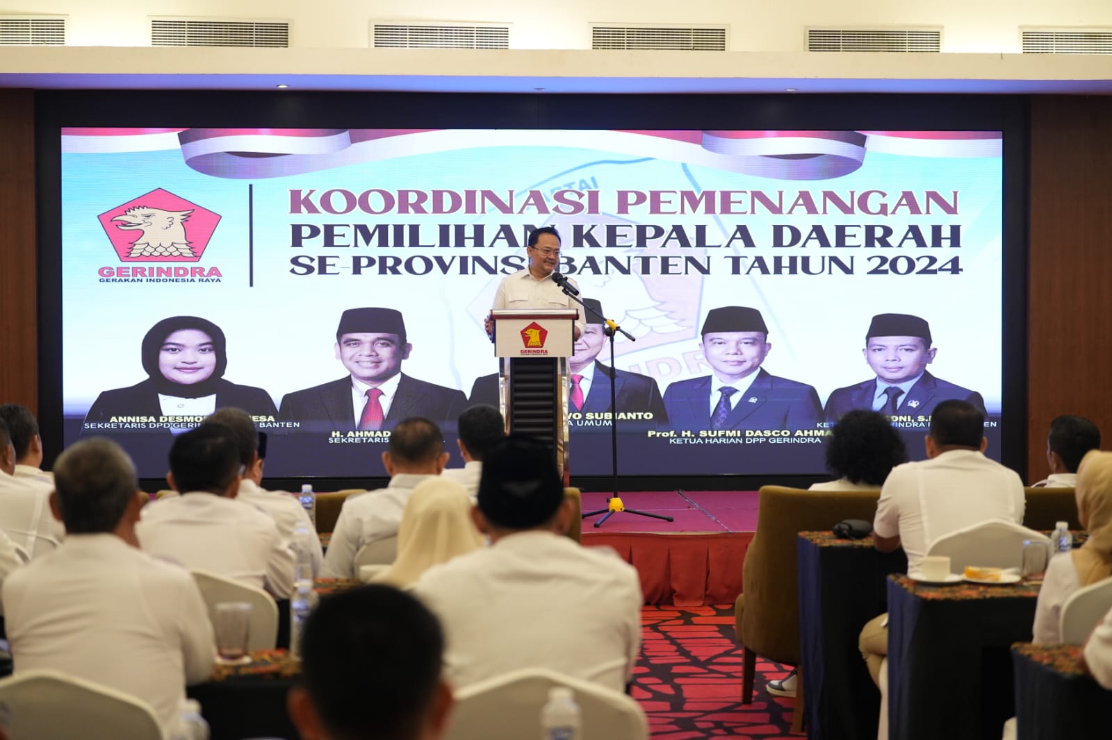 Ketua Harian DPP Gerindra Prof Sufmi Dasco Ahmad hadiri rapat koordinasi pemenangan pilkada Se-Provinsi Banten 2024 (Ashar/SinPo.id)