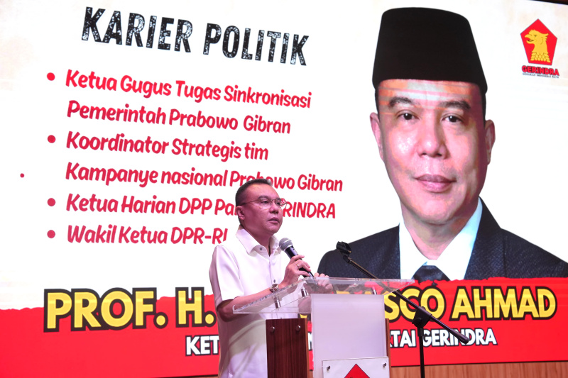 Partai Gerindra pada Pilkada serentak 27 November 2024 mendatang akan mengusung Ketua DPD Gerindra Provinsi Banten Andra Soni sebagai Calon Gubernur Banten dan Komika Marshel Widianto sebagai Calon Wakil Wali Kota Tangerang Selatan (Ashar/SinPo.id)