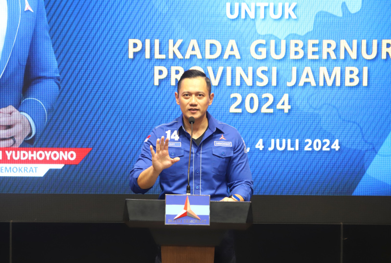 Demokrat gelar konfrensi pers penyampaian rekomendasi calon gubernur Papua Barat, Bangka Belitung dan Jambi untuk Pilkada serentak 2024 (Ashar/SinPo.id)