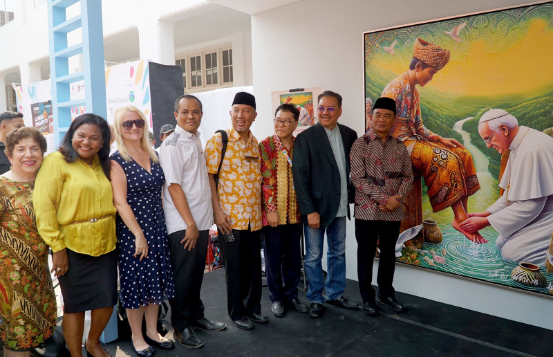 Denny JA gelar Pameran Lukisan