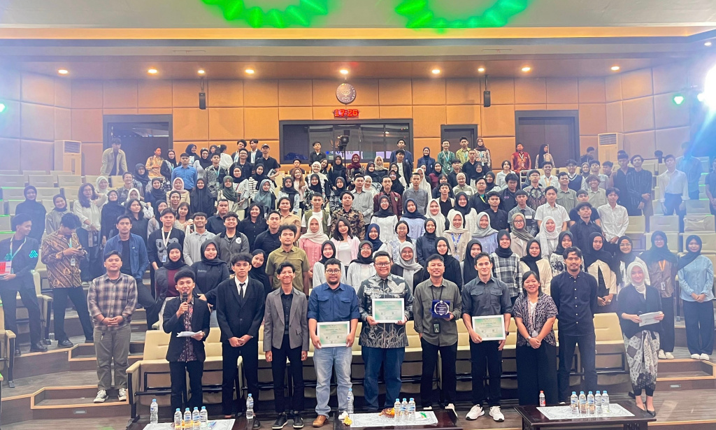 Direktorat Jenderal PDASRH Kementerian Kehutanan menggelar roadshow selama 2 hari di IPB University dan Universitas Terbuka Bogor (Ashar/SinPo.id)