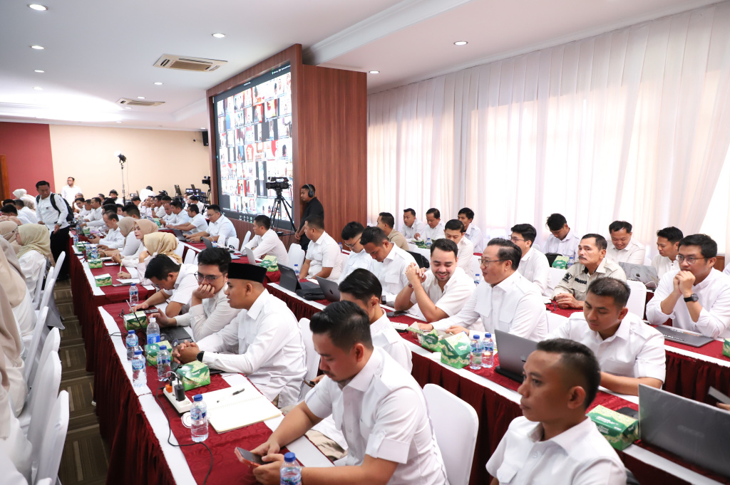 Dirjen Pajak menggelar sosialisasi Sistem Perpajakan Coretax di DPP Gerindra (Ashar/SinPo.id)