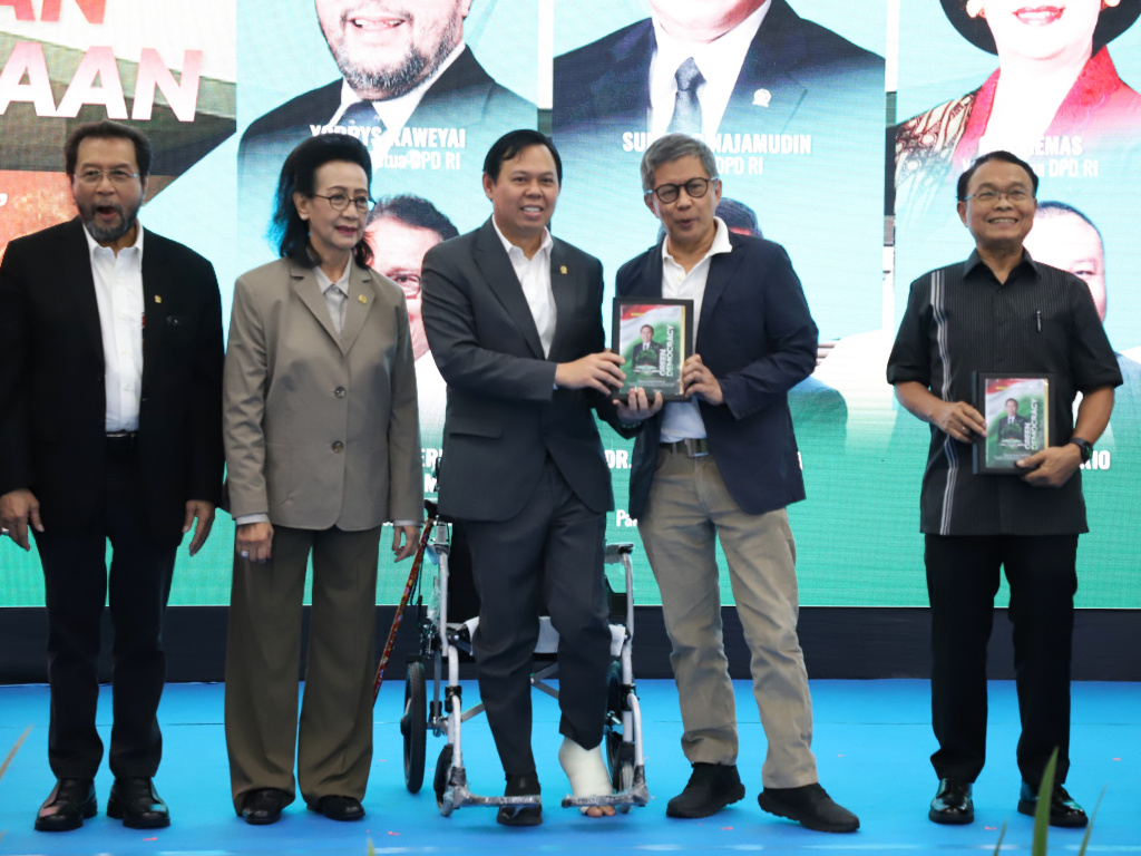 DPD RI menggelar diskusi Dialog Kebangsaan dan Kenegaraan dalam Nampak Tilas Kelembagaan Jelang HUT DPD ke-21 (Ashar/SinPo.id)