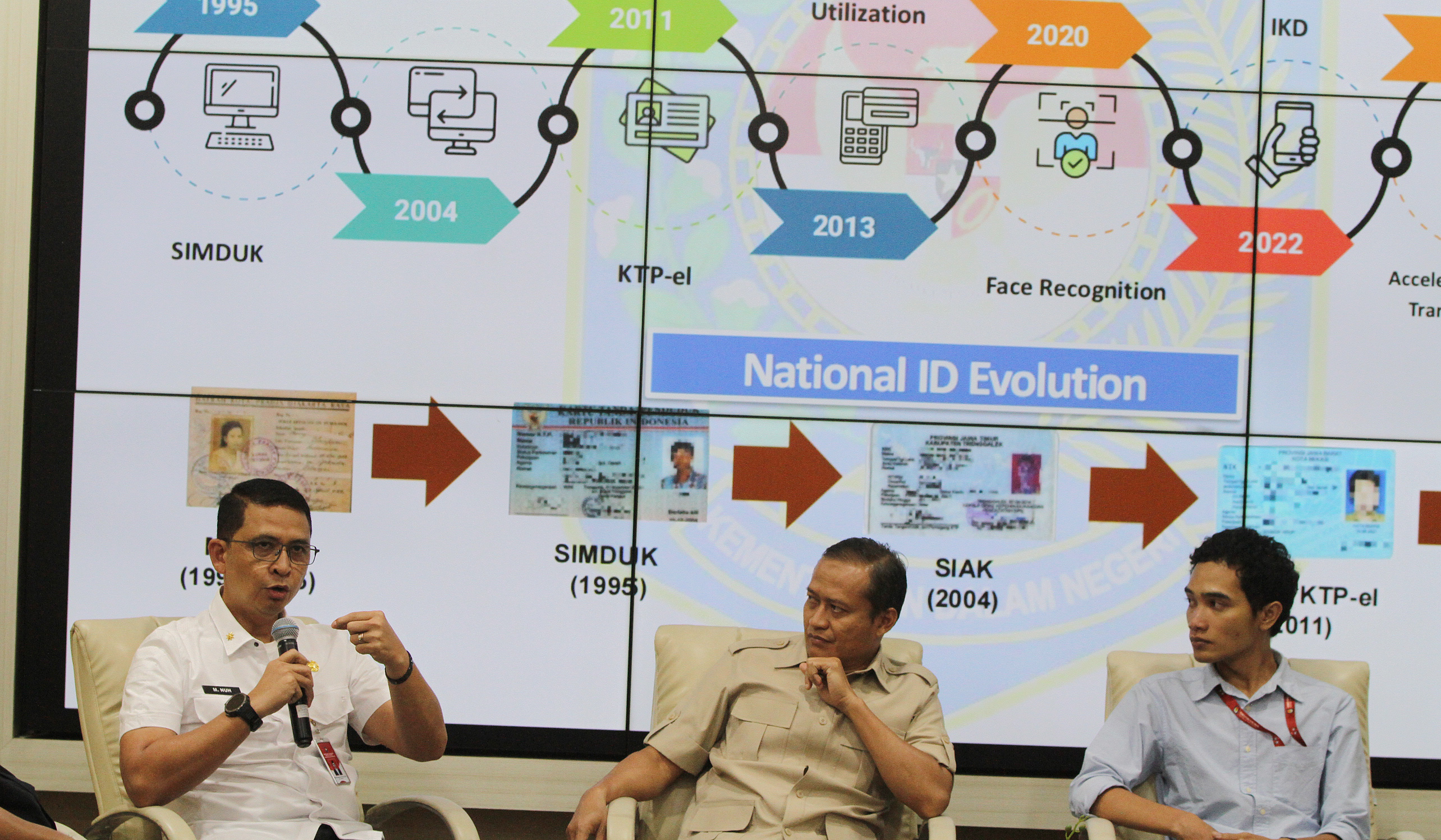 Diskusi publik KPU RI. (Agus Priatna/SinPo.id)