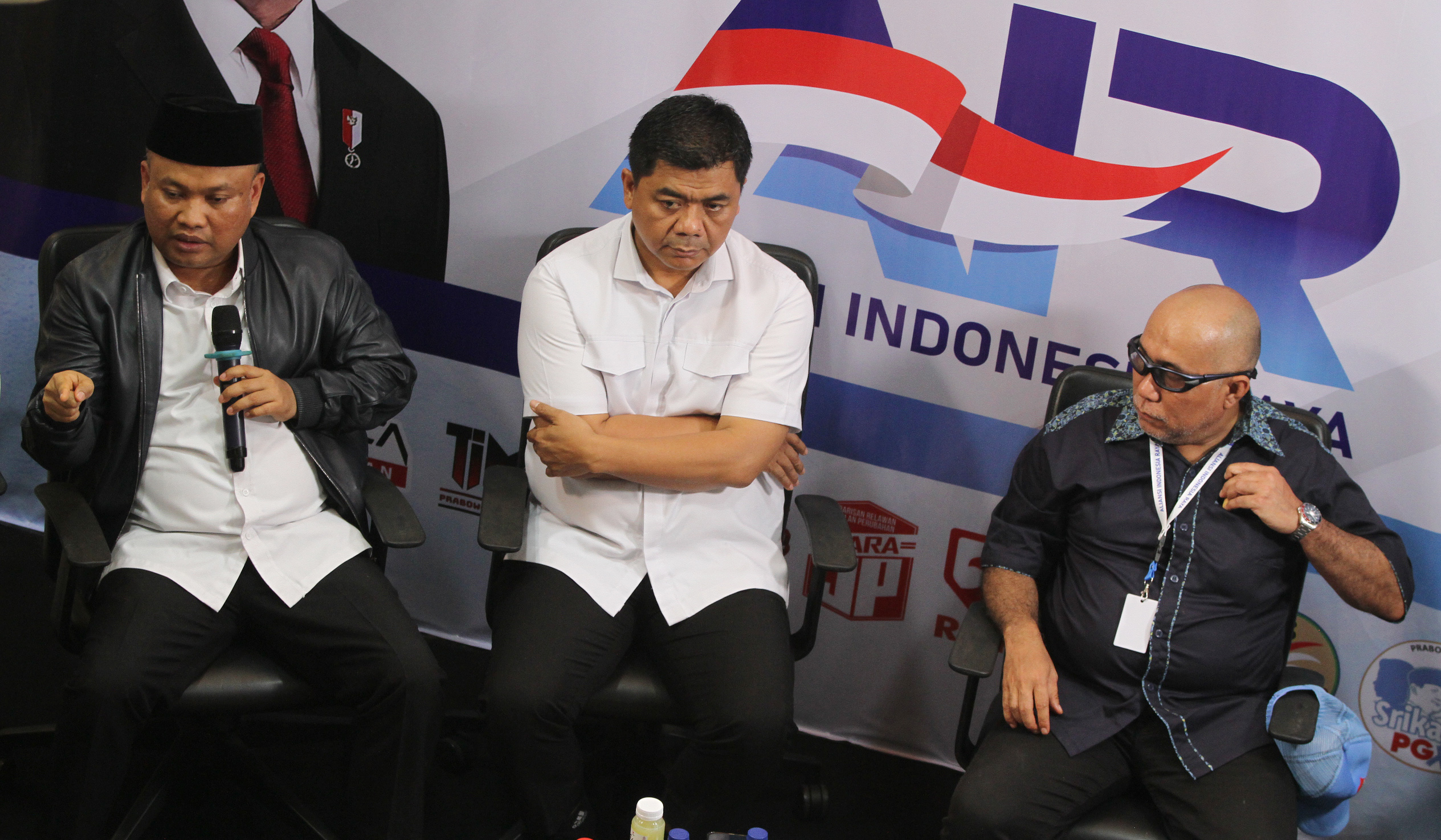 Diskusi publik relawan Prabowo-Gibran. (Agus Priatna/SinPo.id)