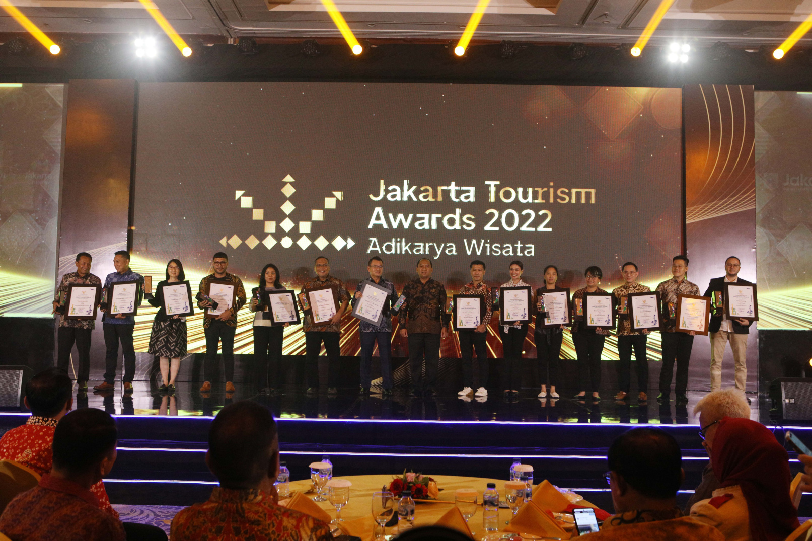 Dinas Pariwisata DKI Jakarta menggelar Ajang Jakarta Tourism Awards bagi di bidang pariwisata dan ekonomi kreatif (Ashar/SinPo.id)