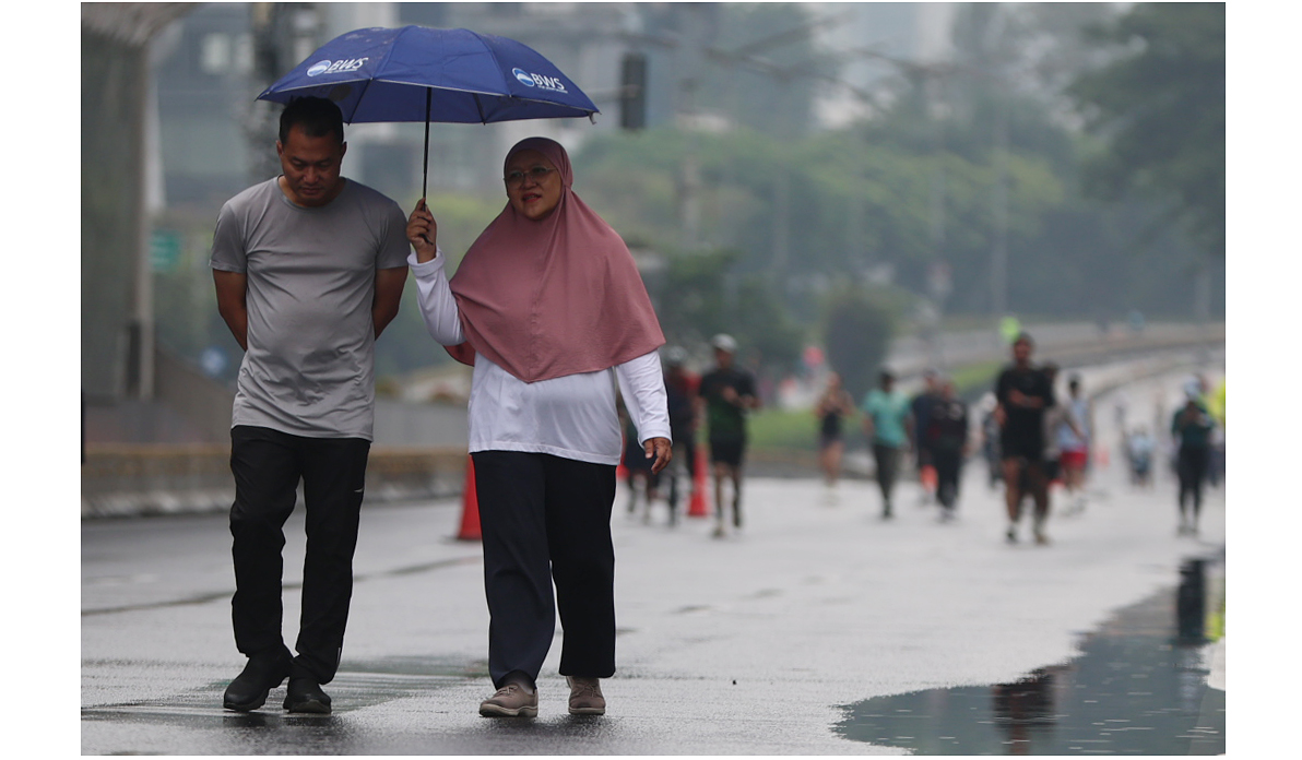 Suasana CFD Jakarta saat pekan pertama Ramadan. (Agus Priatna/SinPo.id)