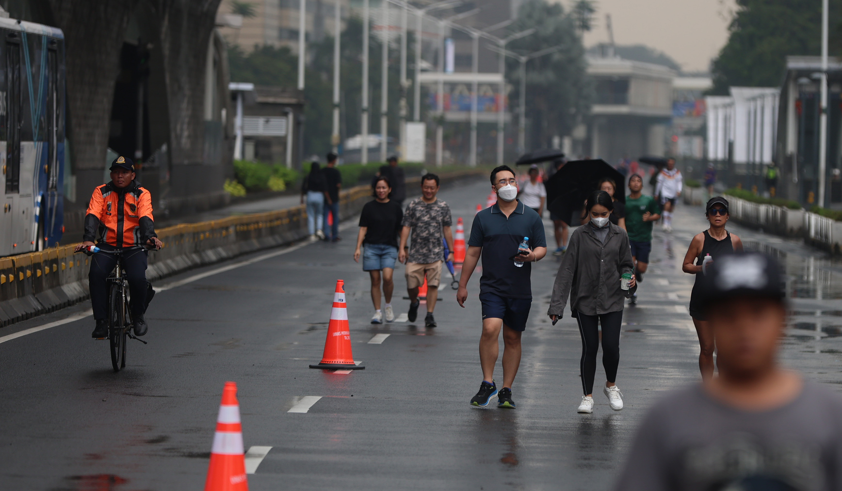 Suasana CFD Jakarta saat pekan pertama Ramadan. (Agus Priatna/SinPo.id)