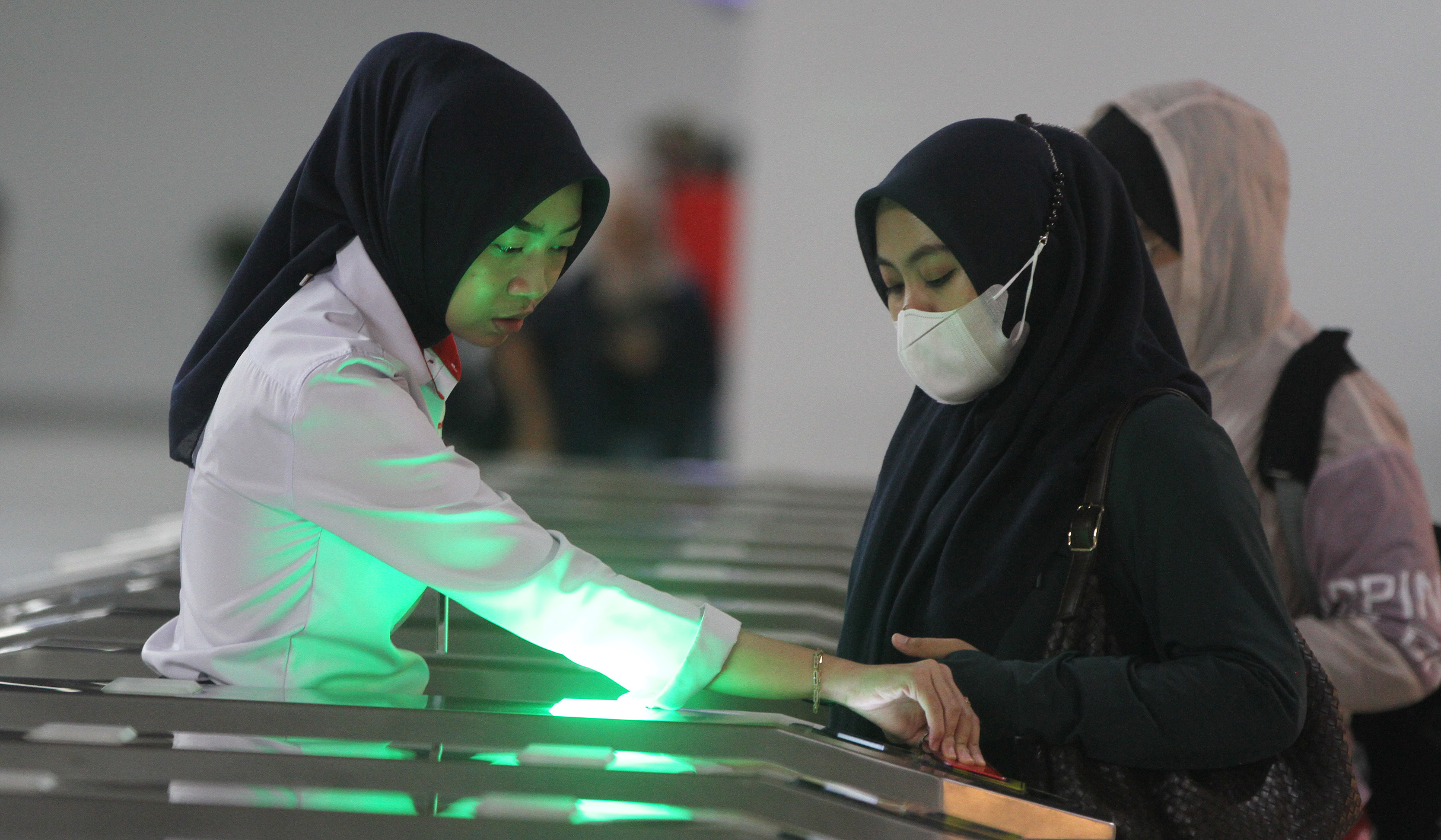 Stasiun Tanah Abang, Jakarta. (Agus Priatna/SinPo.id)
