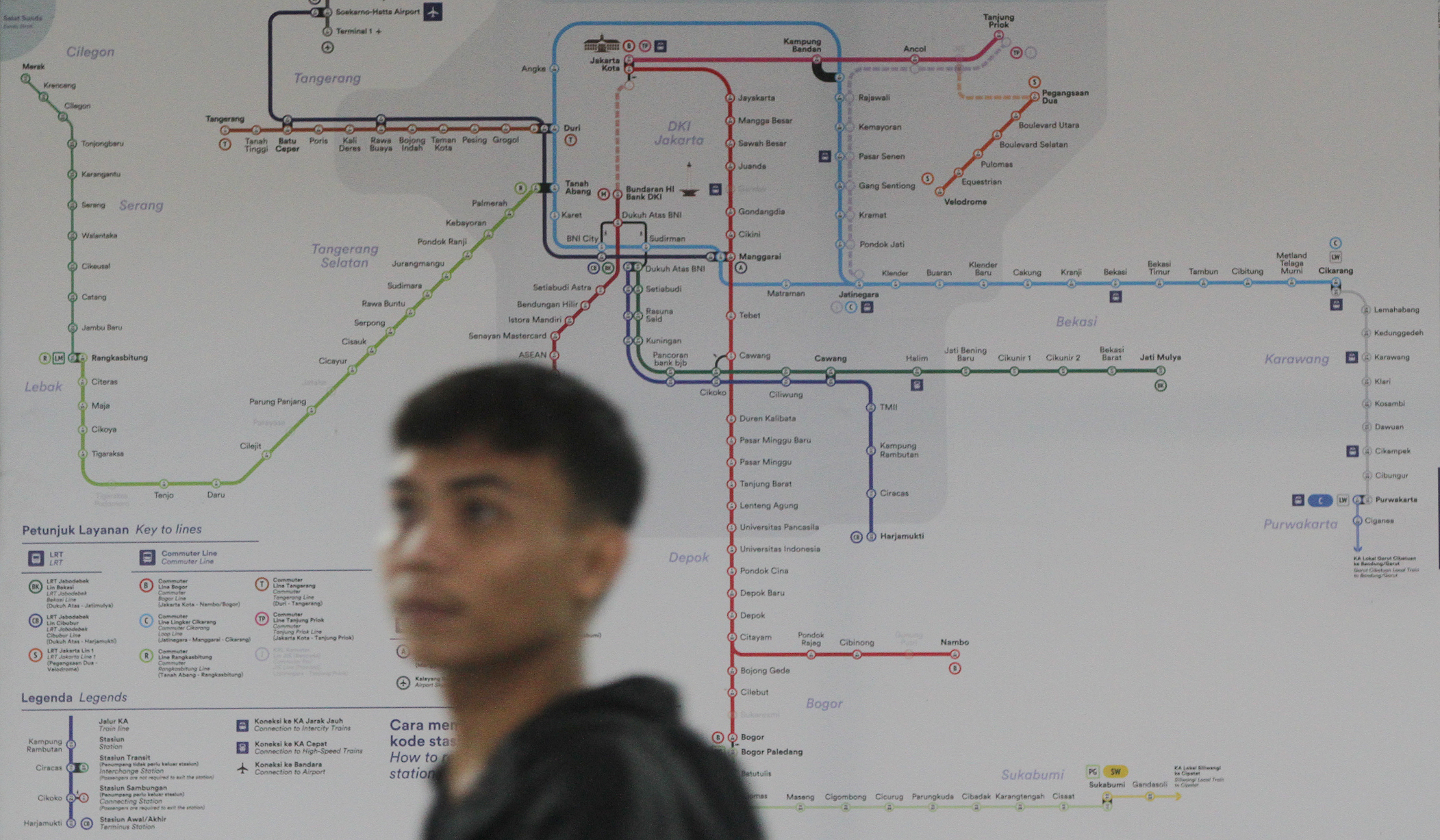 Stasiun Tanah Abang, Jakarta. (Agus Priatna/SinPo.id)