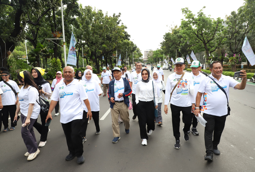 Dewan Nasional Indonesia Untuk Kesejahteraan Sosial (DNIKS) dalam peringati Hari Disabilitas Internasional menggelar Gerak Sehat 2025 (Ashar/SinPo.id)