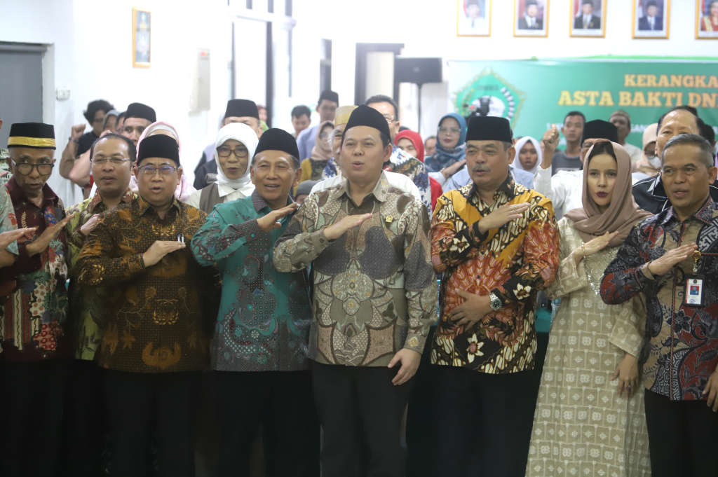 Ketua DPD Sultan Bachtiar Najamudin menghadiri Konferensi Nasional Kesejahteraan Sosial di Kantor DNIKS (Ashar/SinPo.id)