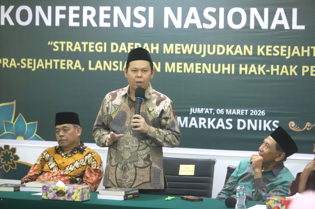 Ketua DPD Sultan Bachtiar Najamudin menghadiri Konferensi Nasional Kesejahteraan Sosial di Kantor DNIKS (Ashar/SinPo.id)