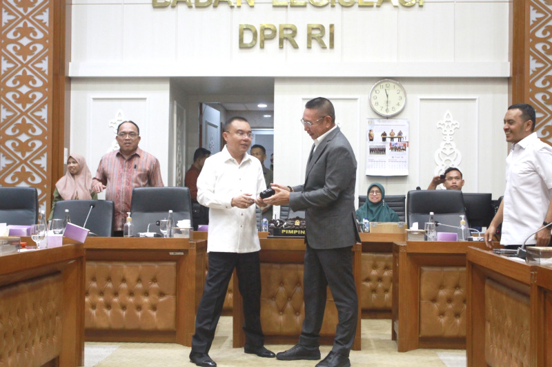 DPR RI mengganti Ketua Baleg sebelumnya Supratman Andi Agtas digantikan oleh Wihadi Wiyanto dari Fraksi Gerindra (Ashar/SinPo.id)