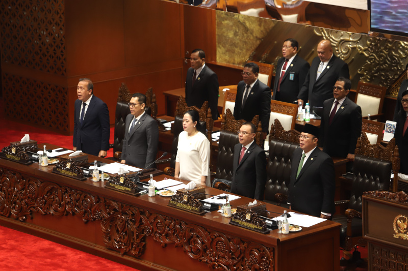 DPR gelar Rapat Paripurna membahas penetapan Alat Kelengkapan Dewan (Ashar/SinPo.id)