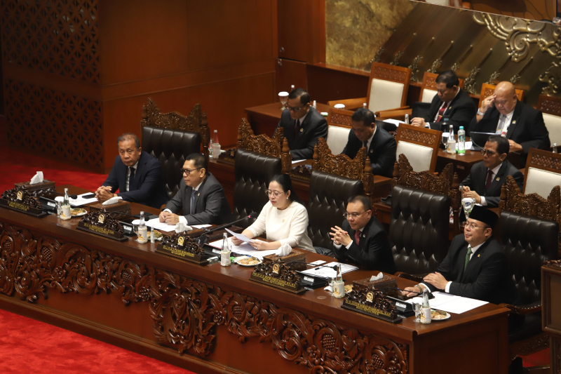 DPR gelar Rapat Paripurna membahas penetapan Alat Kelengkapan Dewan (Ashar/SinPo.id)