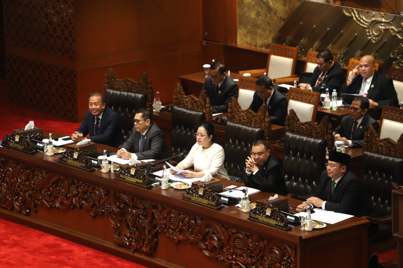 DPR gelar Rapat Paripurna membahas penetapan Alat Kelengkapan Dewan (Ashar/SinPo.id)