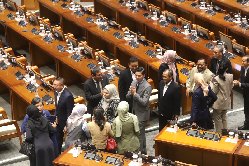 DPR RI gelar Rapat Paripurna ke-17 Pembukaan Masa Persidangan III Tahun Sidang 2024-2025 (Ashar/SinPo.id)