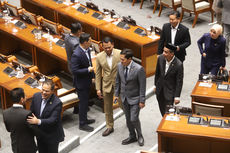 DPR RI gelar Rapat Paripurna ke-17 Pembukaan Masa Persidangan III Tahun Sidang 2024-2025 (Ashar/SinPo.id)