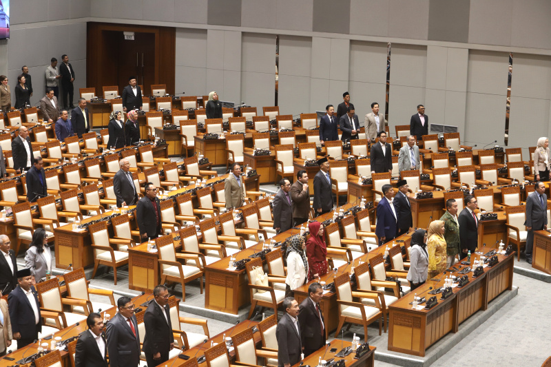 DPR RI gelar Rapat Paripurna ke-17 Pembukaan Masa Persidangan III Tahun Sidang 2024-2025 (Ashar/SinPo.id)