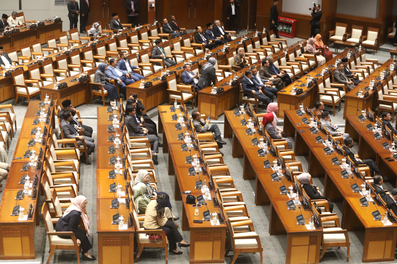 DPR RI gelar Rapat Paripurna ke-17 Pembukaan Masa Persidangan III Tahun Sidang 2024-2025 (Ashar/SinPo.id)