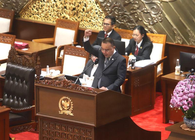 DPR RI gelar Rapat Paripurna ke-17 Pembukaan Masa Persidangan III Tahun Sidang 2024-2025 (Ashar/SinPo.id)
