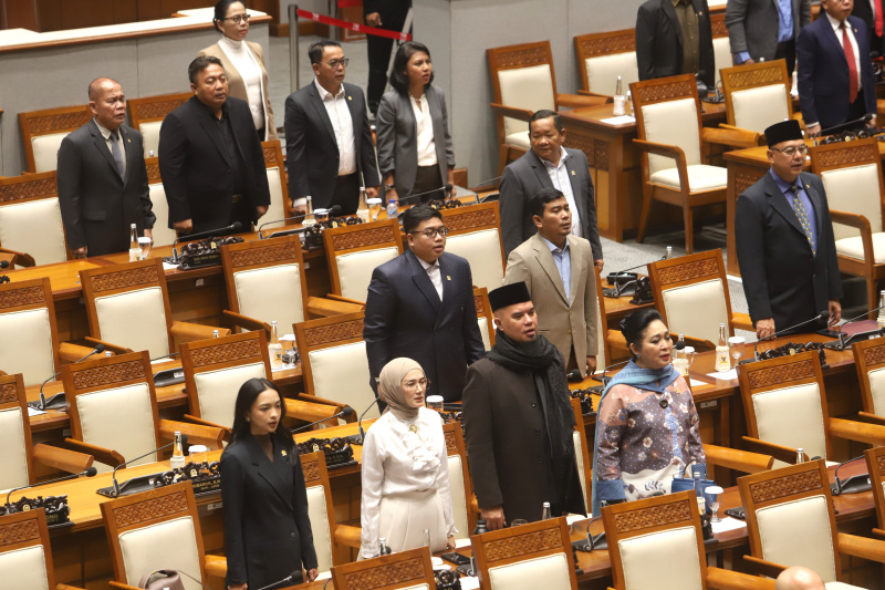 DPR gelar Rapat Paripurna ke-24 dengan Menteri Keuangan Sri Mulyani membacakan laporan keuangan APBN TA 2024 (Ashar/SinPo.id)