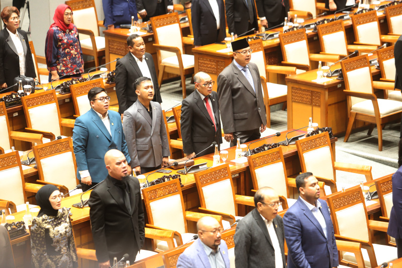 DPR menggelar Rapat Paripurna pembukaan persidangan IV tahun sidang 2024-2025 dan mengapresiasi pemerintahan Prabowo yang sangat responsif dalam mengambil kebijakan (Ashar/SinPo.id)