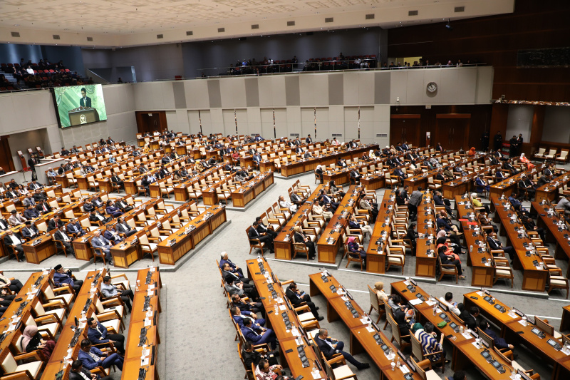 DPR gelar rapat paripurna setujui revisi RUU DKJ menjadi usul inisiatif (Ashar/SinPo.id)