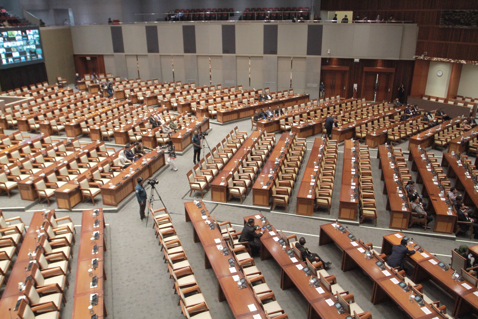 DPR RI gelar sidang paripurna masa pembukaan persidangan III tahun 2022-2023 setelah reses selama 3 pekan (Ashar/SinPo.id)