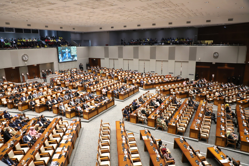 DPR rapat paripurna ke-25 menyetujui pembahasan RAPBN 2026 dan RKP TA 2026 (Ashar/SinPo.id)