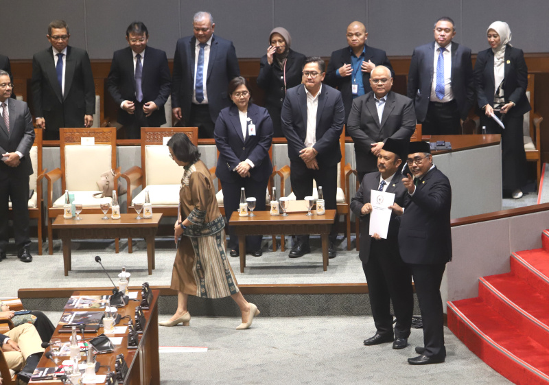 DPR rapat paripurna ke-25 menyetujui pembahasan RAPBN 2026 dan RKP TA 2026 (Ashar/SinPo.id)